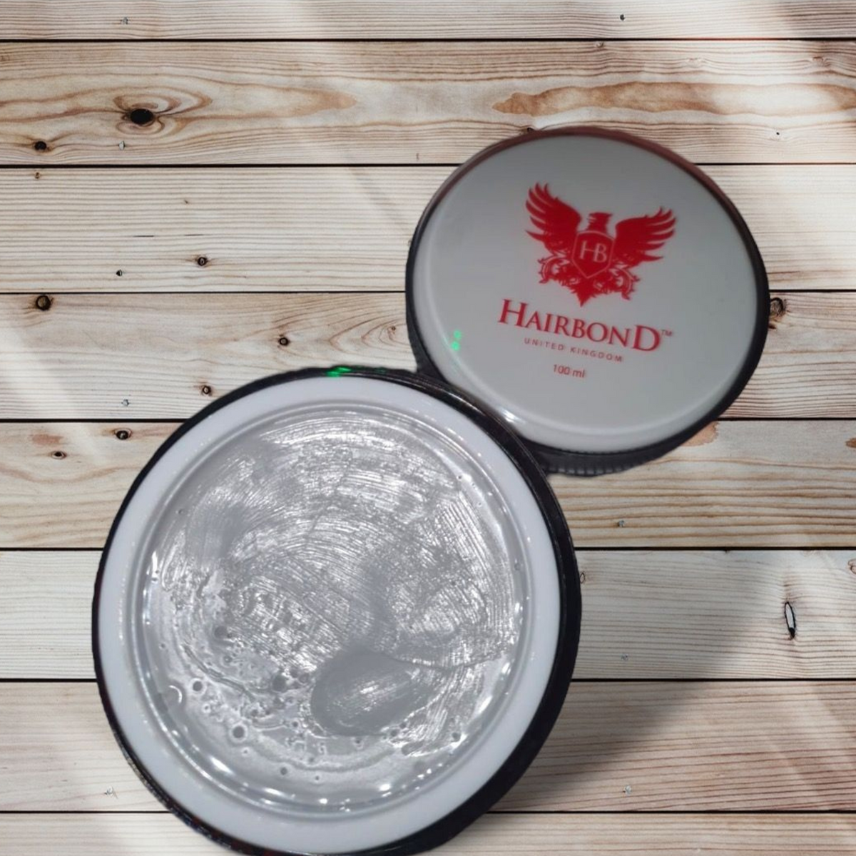 Hairbond Super Fibre professional styling fibre for texture and volume